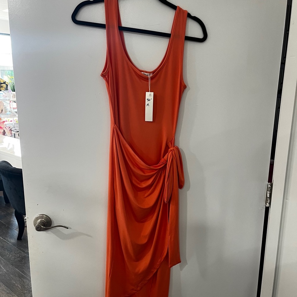 Tulip him wrap dress